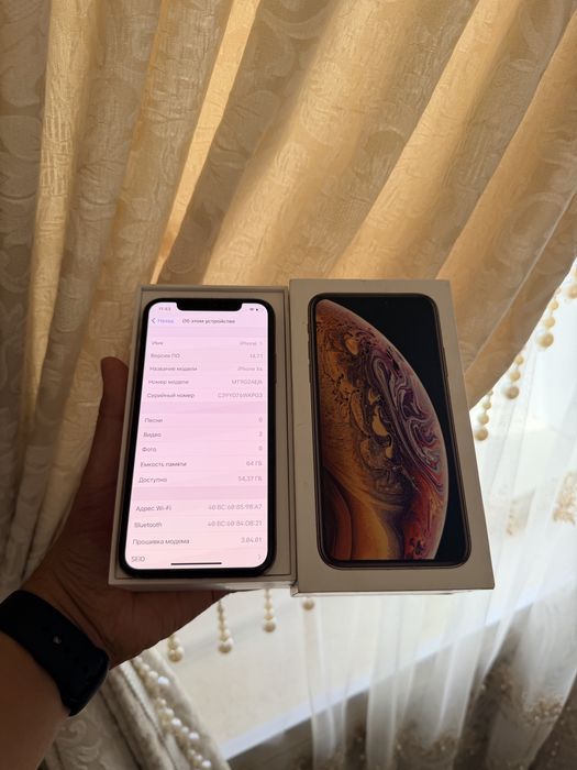 IPhone Xs/64Gb - В отличном состоянии