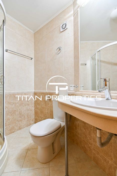 Дава се под наем Тристаен апартамент в София, Витоша - 140 кв.м за 1050 € - Снимка #12