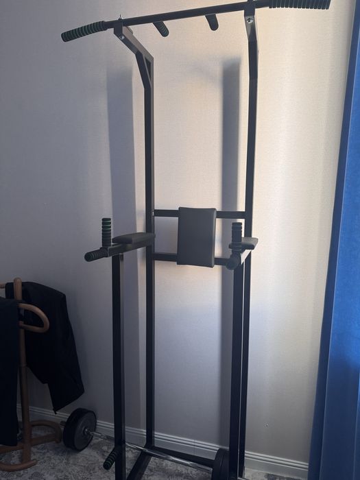 Продам турник напольный