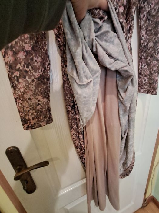 Маркови  рокли       .