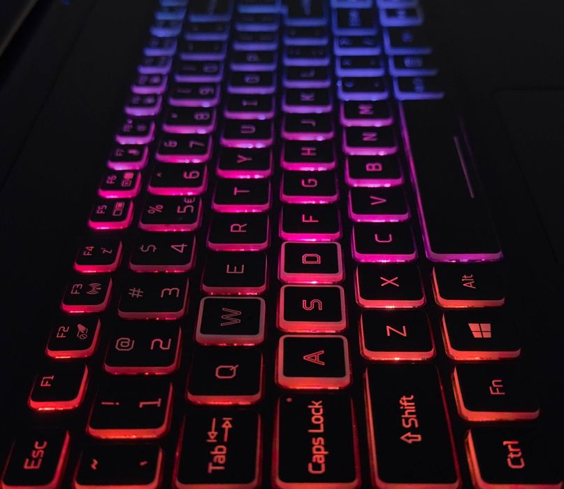 Noutbook sotiladi Aser Nitro gaming