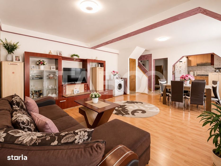 Apartament foarte spatios 3 camere balcon zona Cedonia intabulat — fotografia 3
