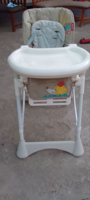 Bolalar stuli sotiladi