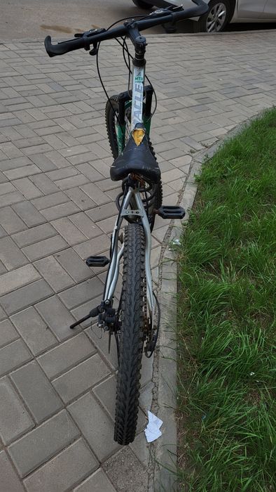 только велосипед