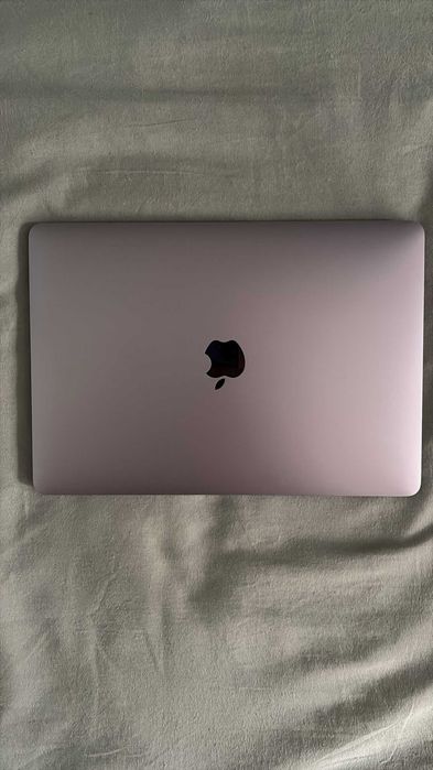 MacBook Pro 13 (2020) - i5 - 16GB RAM - 512GB - Factură