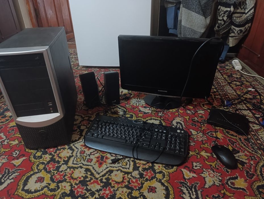Офисный компьютер