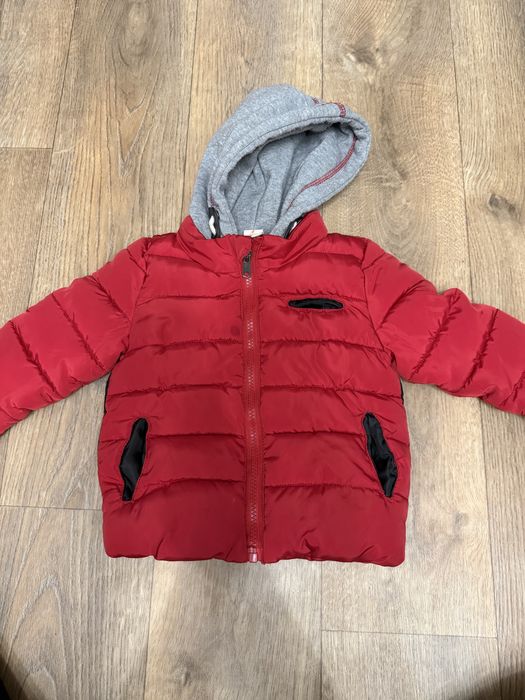 Отдам одежда на мальчика 6-9мес