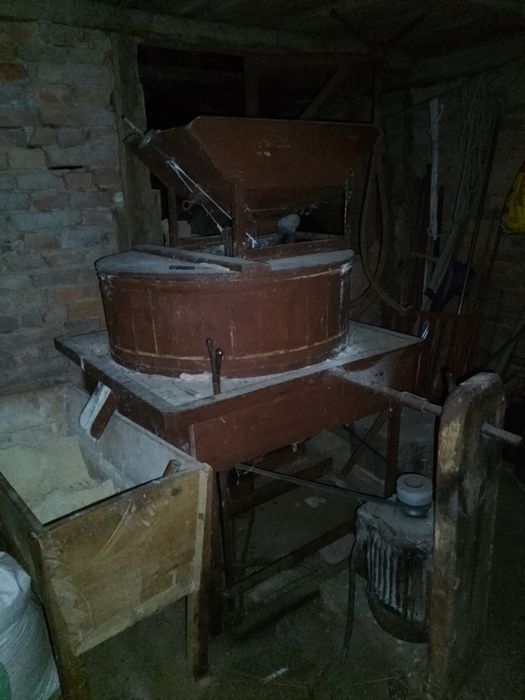 Moara piatra cereale