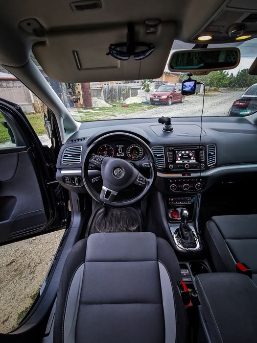 VOLKSWAGEN Sharan 2013