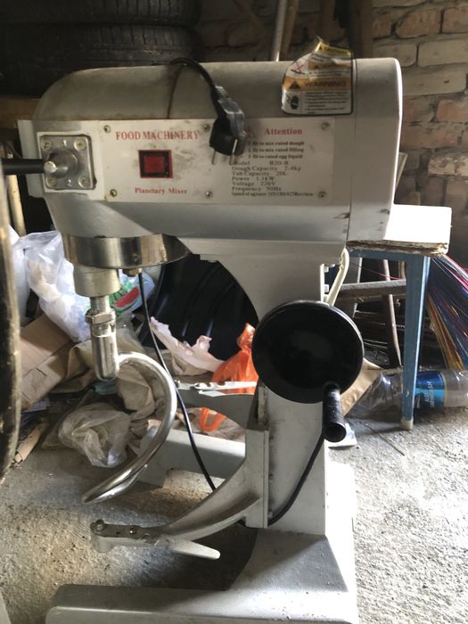 Продам оборудование для пекарни