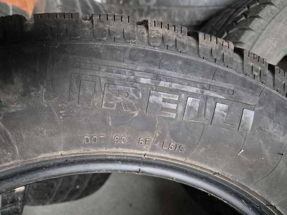 set 4 anvelope de iarna Pirelli 225 65 R17
