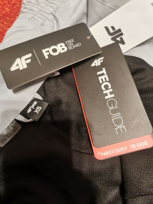 Pantaloni salopeta ski snowboard femei 4F (nu burton)
