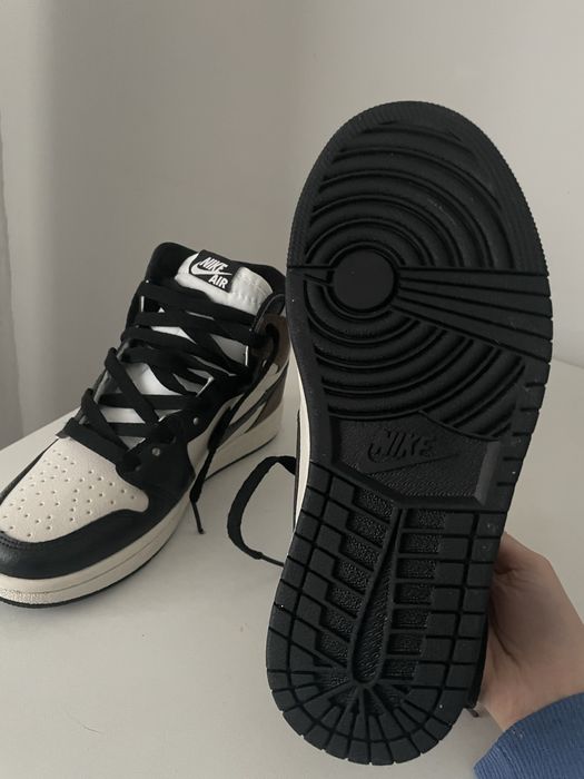 Jordan 1 mocha noi