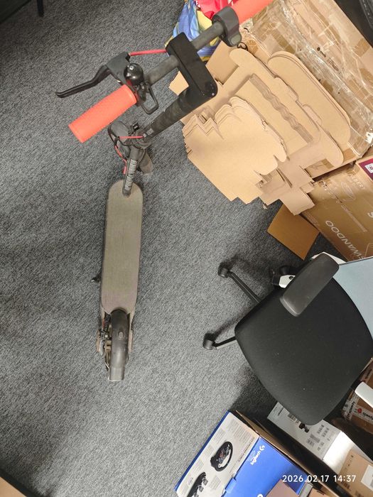 Xiaomi Mi Electric Scooter 4 тротинетка