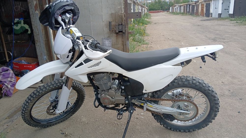Продам Эндуро 250куб