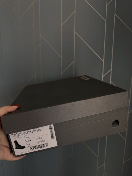 Продам обувь весна- осень