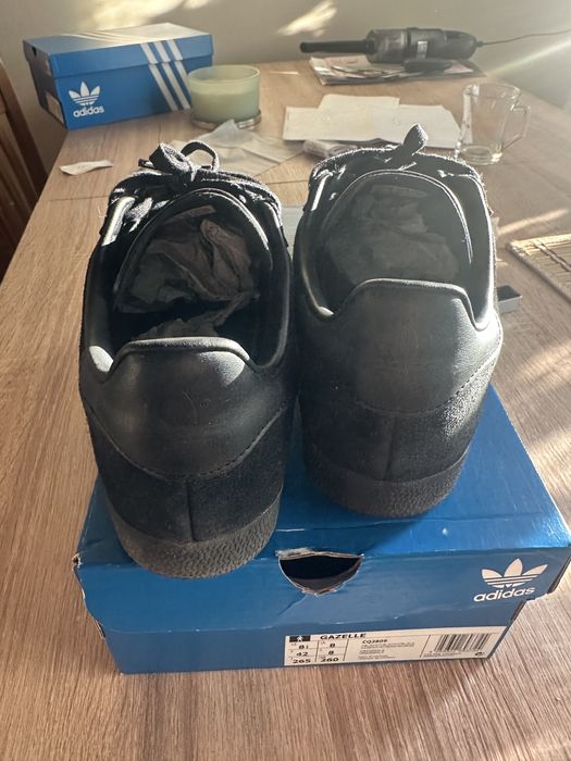 Adidas Gazelle черен набук