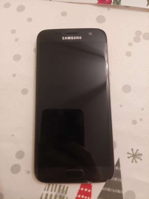 Телефон Samsung Galaxy S7