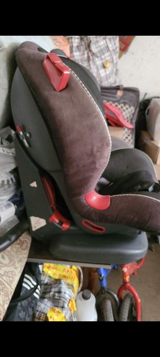 Продам Автокресло
