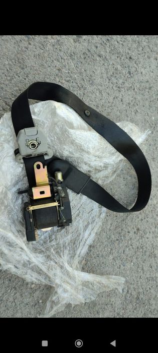 Ремень безопасности на Мазда 626