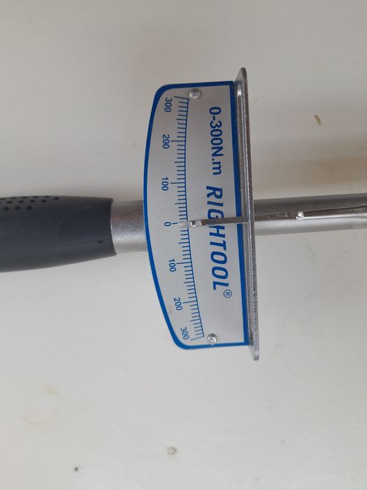 Продам динамометрический ключ