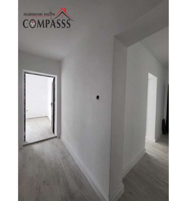 Продава се Двустаен апартамент в Добрич, Център - 60 кв.м за 1326 €/кв.м - Снимка #4