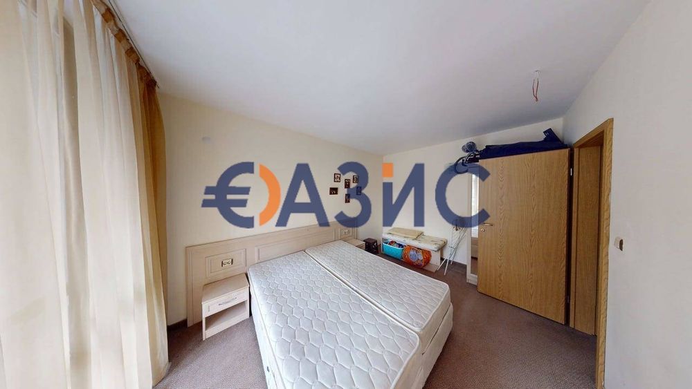 Продава се Двустаен апартамент в к.к. Слънчев бряг - 63 кв.м за 559 €/кв.м - Снимка #11