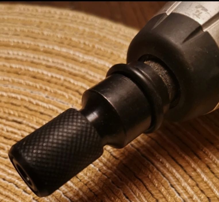 Шуруповерт - гайковерт ударный