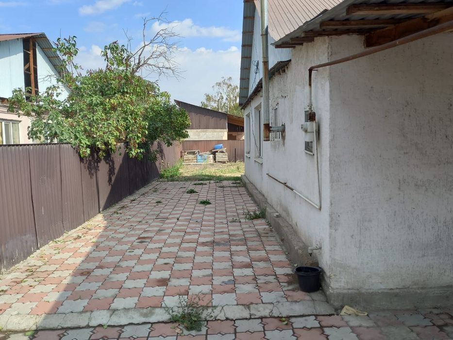 Срочно продам отдельно стоящий дом