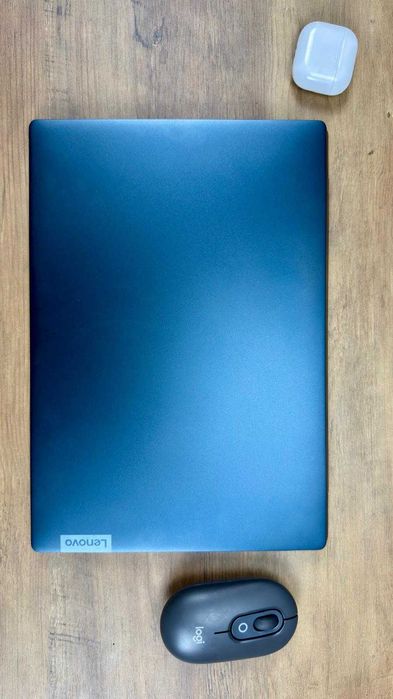Laptopul Lenovo IdeaPad S540-14ML Intel Core i5 10210U și 8GB RAM functioneaza perfect, aspect 9/10