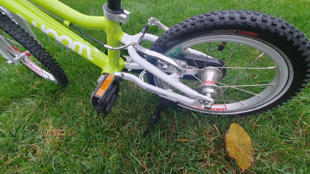 Bicicleta WOOM  2 culoare lime