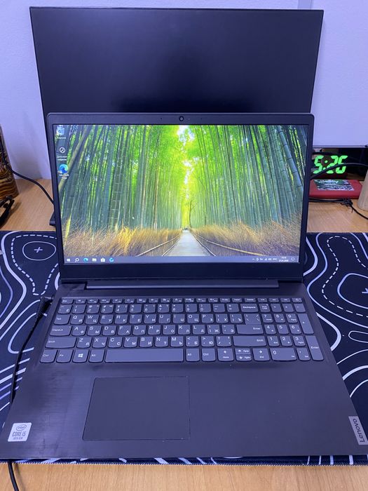 Ноутбук LENOVO core i5-10gen