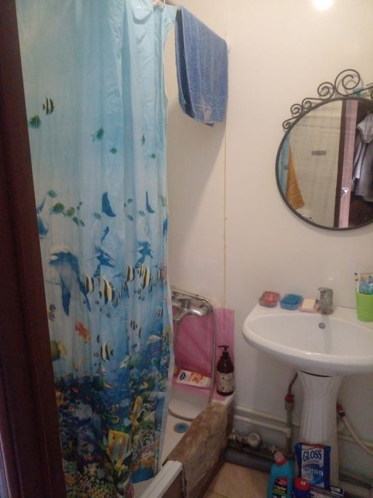 Продам квартиру 1км