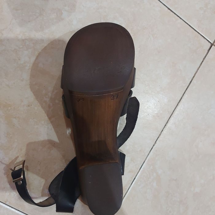 Сандали естестевена кожа