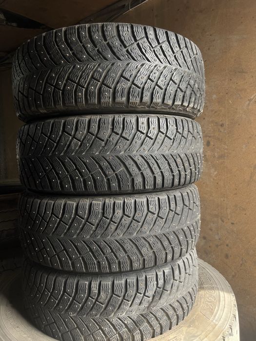 Продам michelin 205/55R16