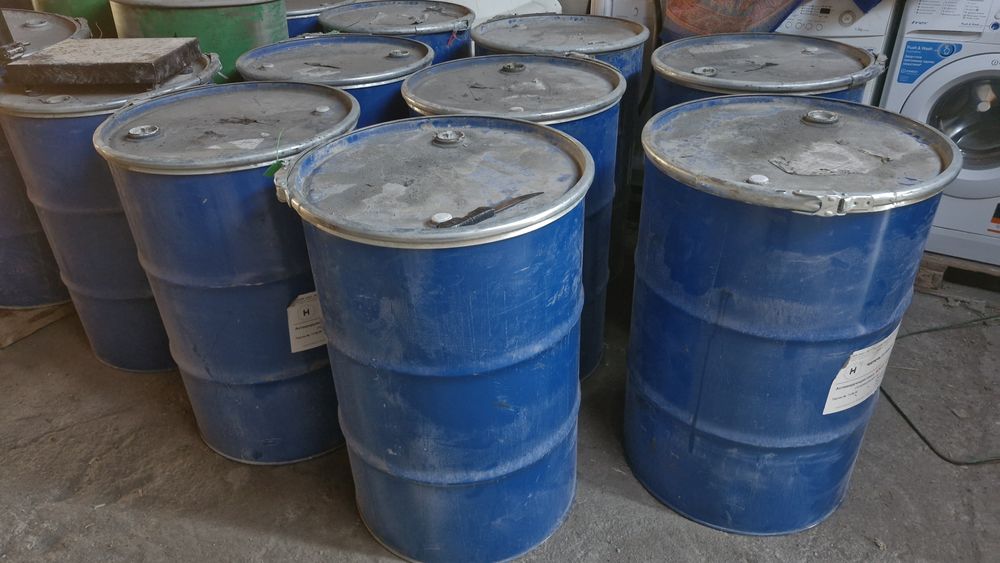 бочки 200л железный бочка