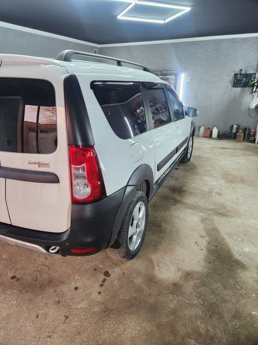 Лада Ларгус кросс