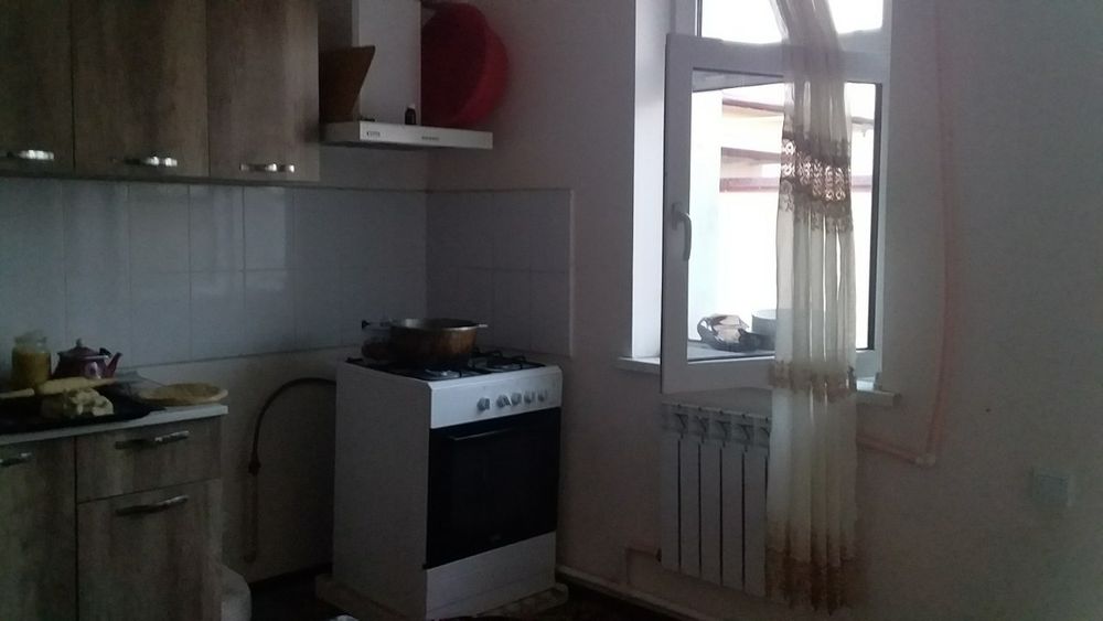 2 Сотихлик коттедж сотилади (кредити хам бор)