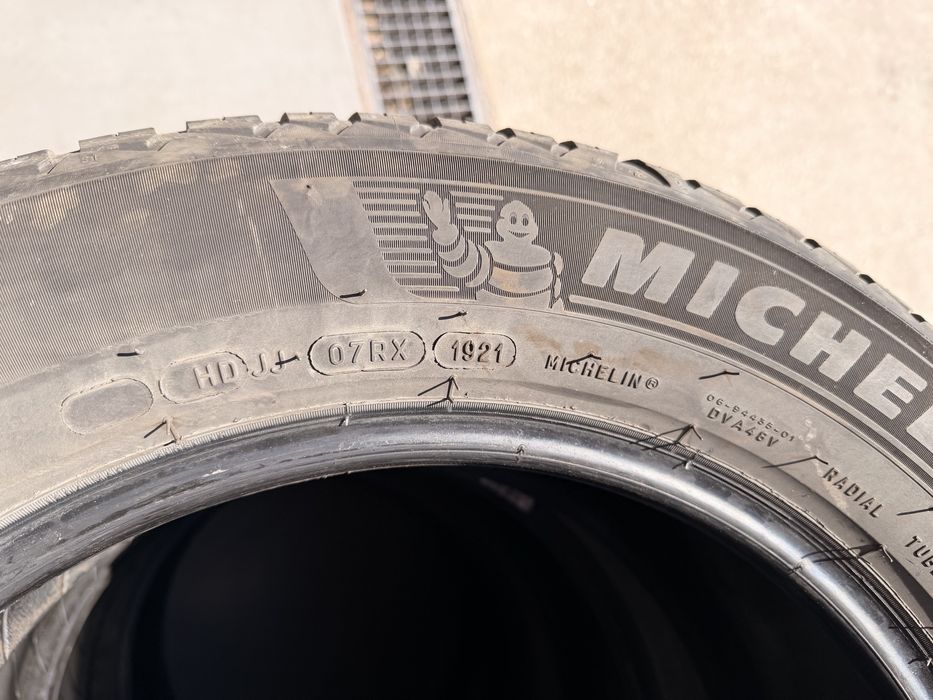 Anvelope all season 235/55/17 Michelin CrossClimate 2