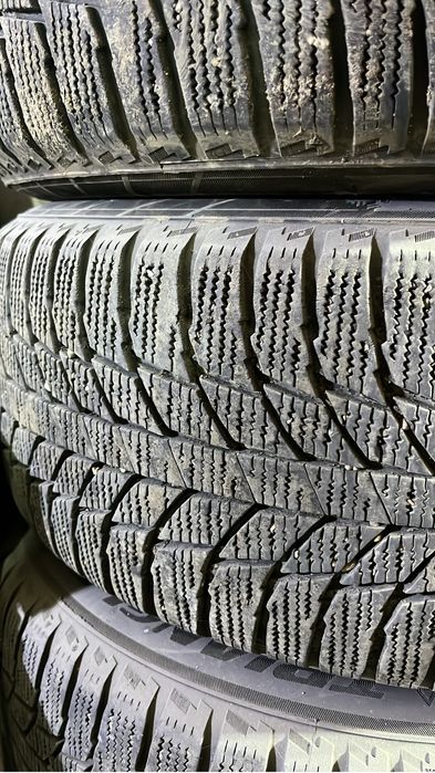 Продам резину отличном состоянее