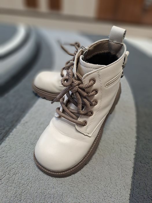 Обувь для девочек.