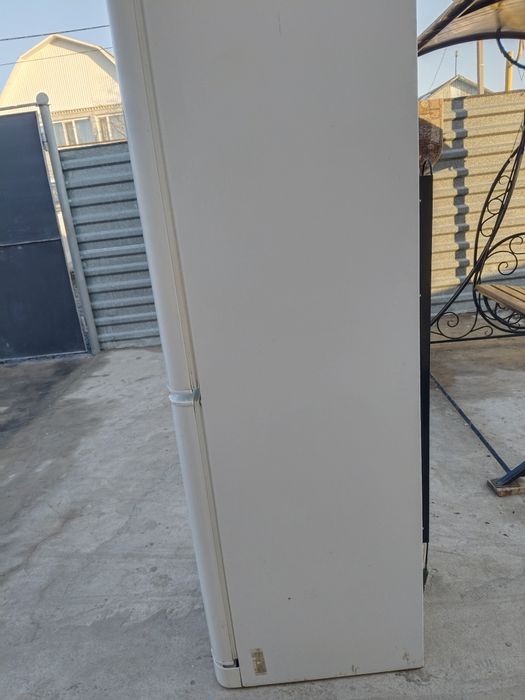 Холодильник Indesit (Индезит)