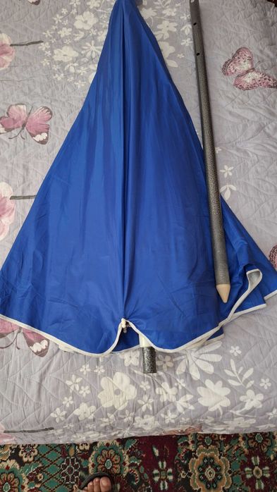 Продаётся зонт от солнца и для рыбалки. Состояние отличное