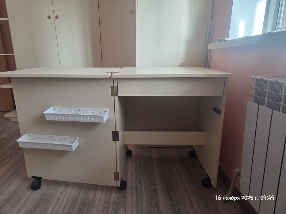 Шкаф для швейной машины