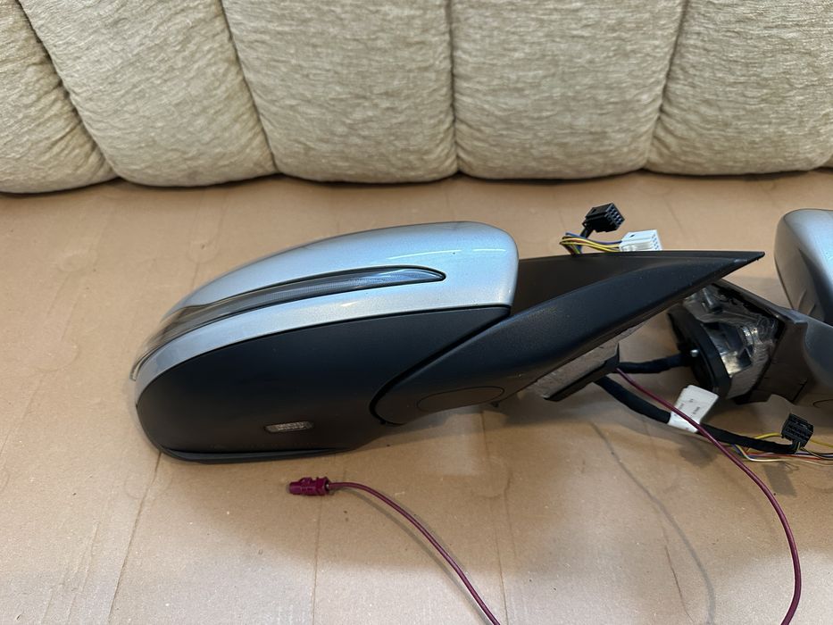 Oglinzi, Oglinda stanga / Oglinda dreapta Mercedes C W205 2014-2022