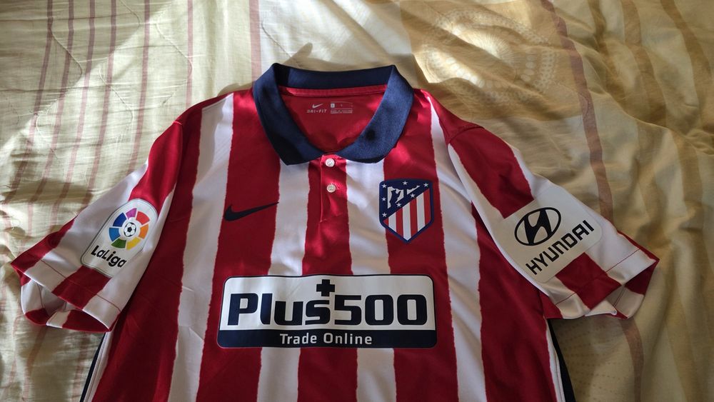 Фланелка на Атлетико Мадрид