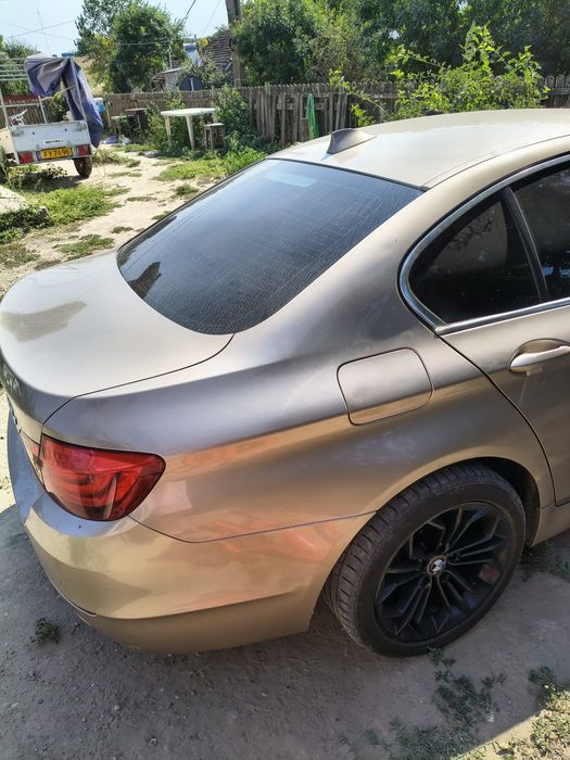 BMW Seria 5 F10-2011-2.0D