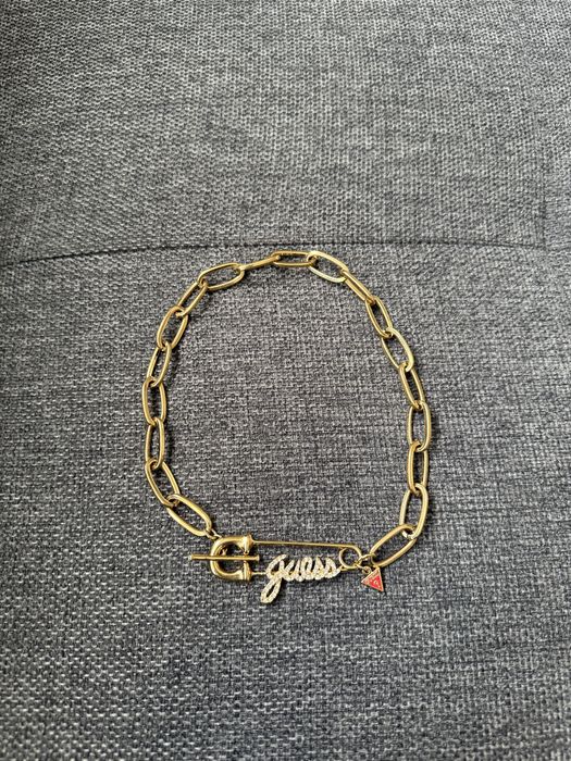 Guess аксесоари, колиета и гривни