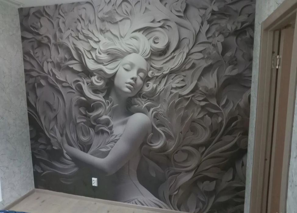 Поклейка обоев Галтелей