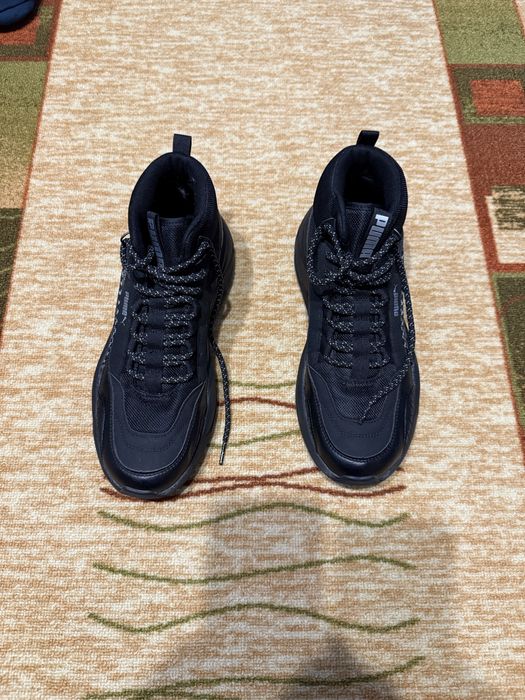 Маратонки New Balance, Puma и Skechers